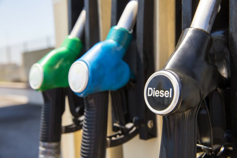 Petrobrás reduz preço do diesel hoje
