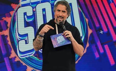 Marcos Mion renova com a Globo