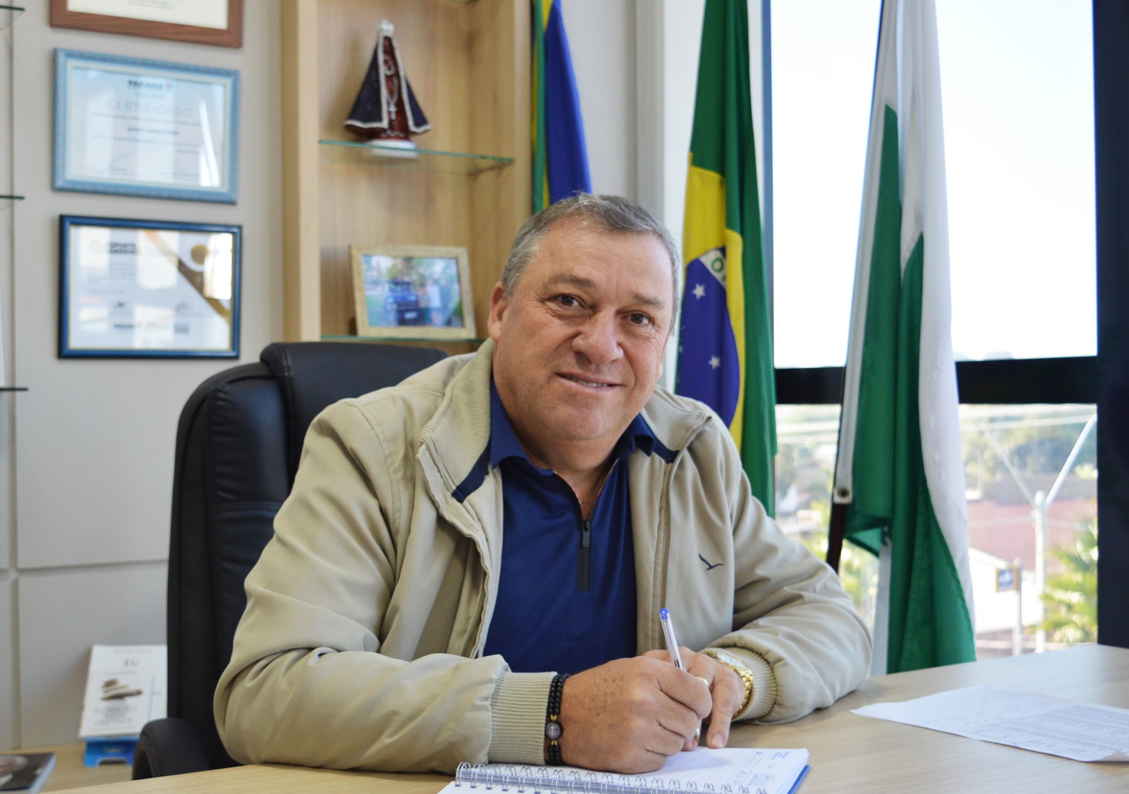 Prefeito de Contenda é preso pela PM