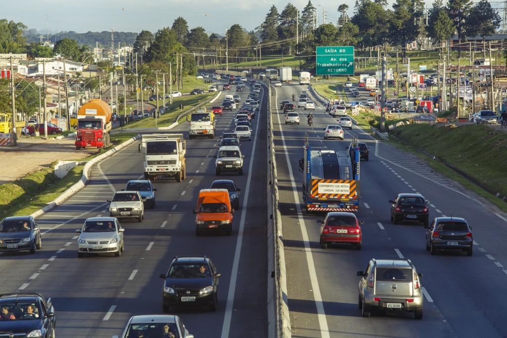 Trânsito nas rodovias do Paraná, nesta quarta-feira de cinzas