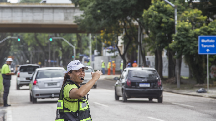 Avenida Victor Ferreira do Amaral tem trânsito liberado