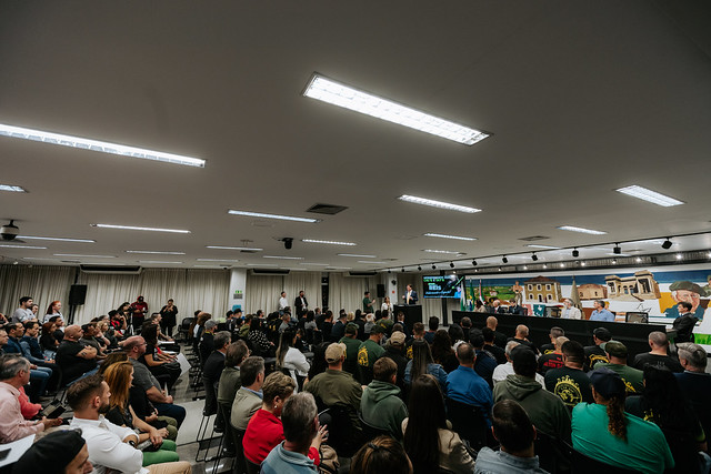 Câmara Municipal de Curitiba defende clubes de tiro e colecionadores de armas