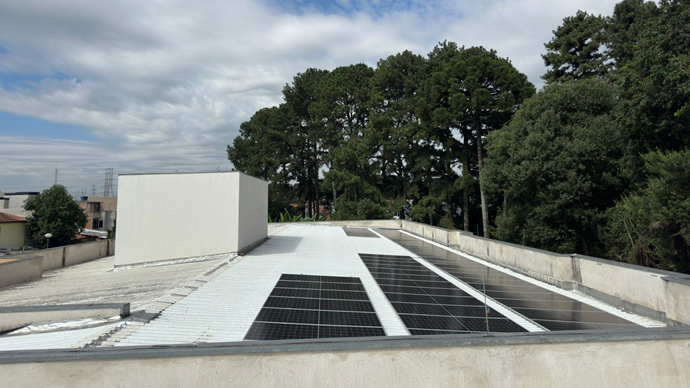 Greca quer cobrir Curitiba com painéis solares