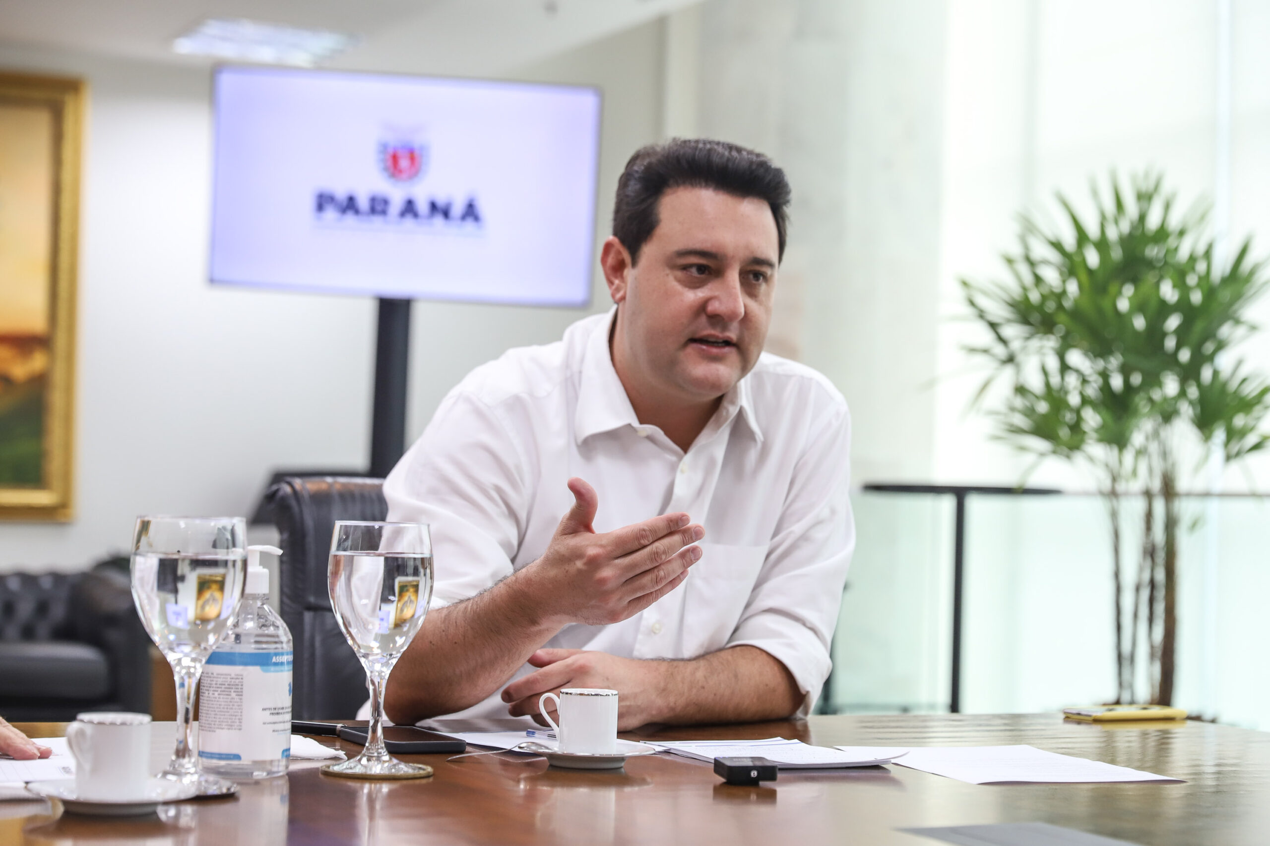 Pedido de impeachment do governador Ratinho Jr. é apresentado
