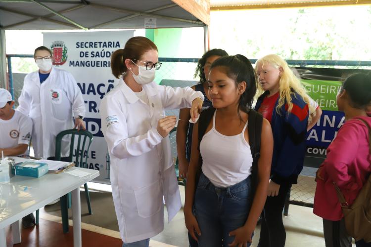 Governo reforça campanha de vacinação nas escolas do Paraná a partir de segunda-feira