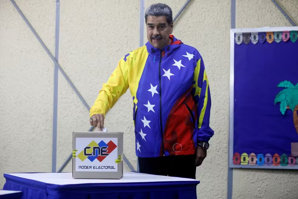 Venezuela: CNE entrega atas à Justiça e Tribunal convoca candidatos