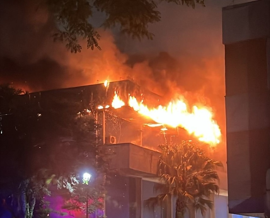 Incêndio na PUC, aulas suspensas