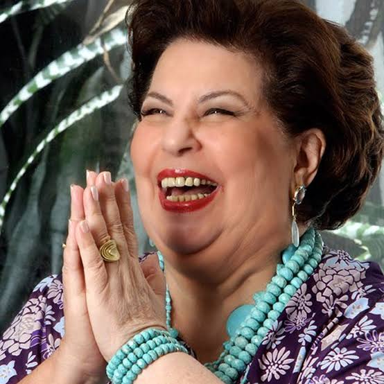 Morre Nana Caymmi