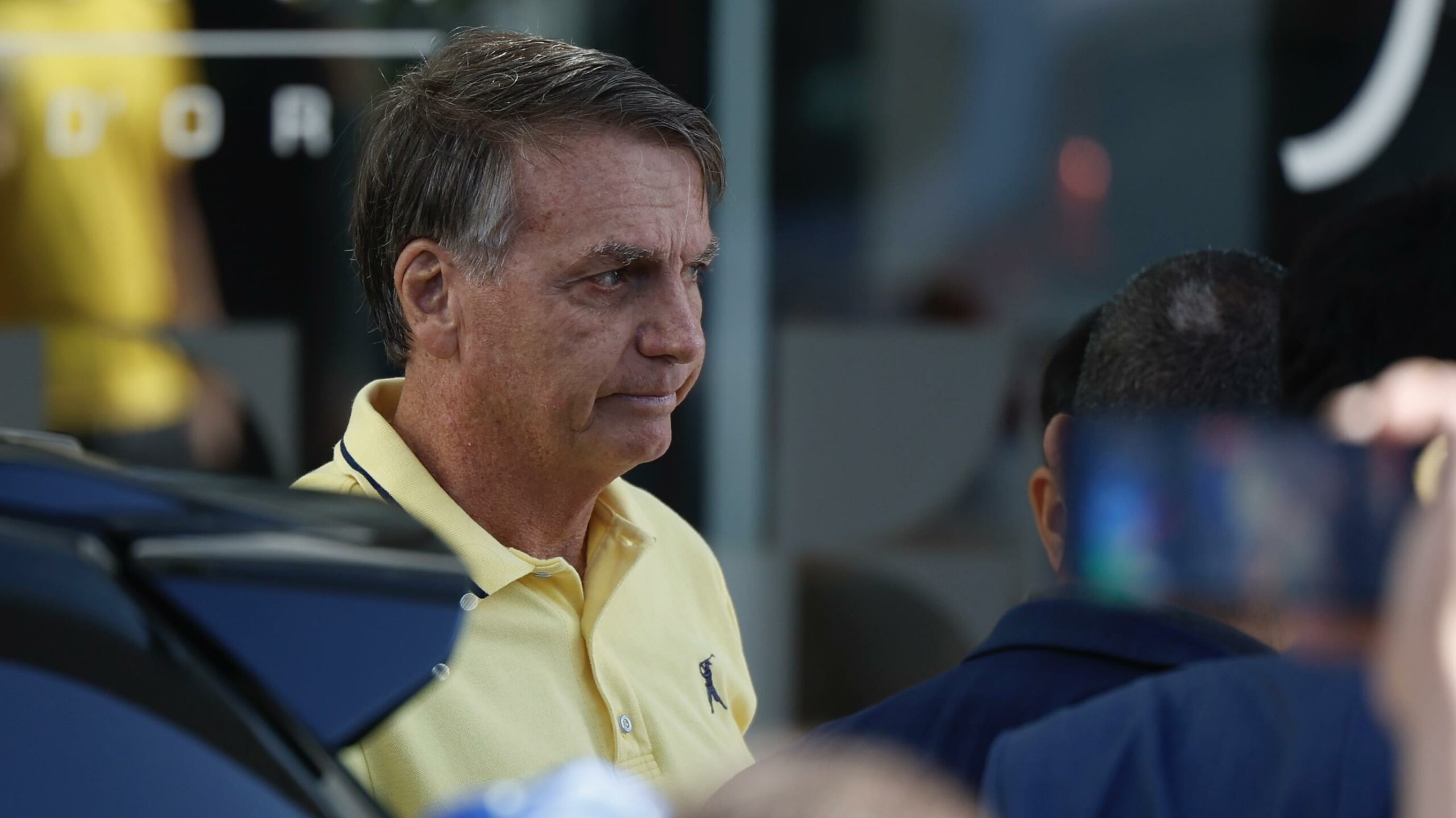 Às vésperas de ser julgado, vigilância sobre Bolsonaro aumenta