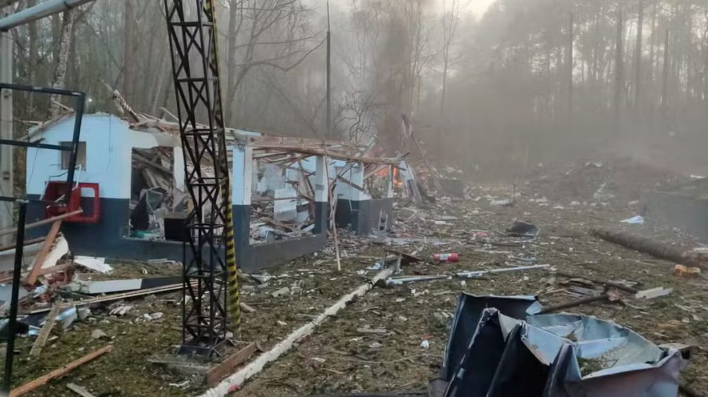 Explosão na Enaex Brasil deixa desaparecidos e mobiliza equipes de resgate em Quatro Barras