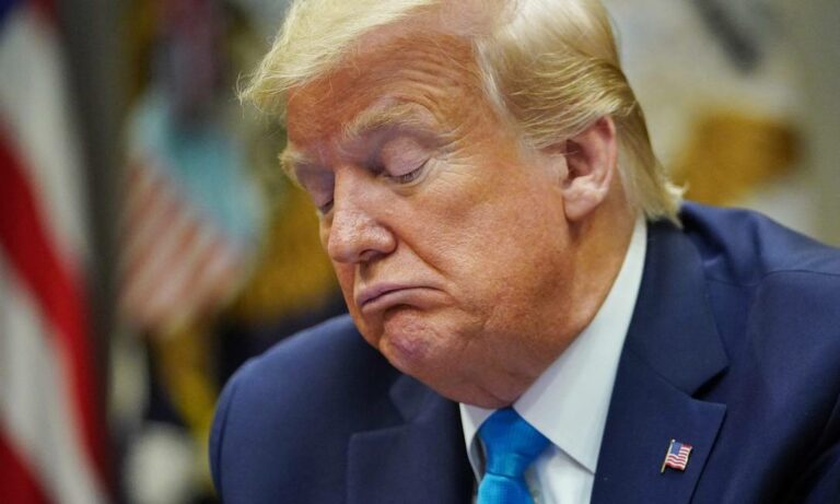 Trump admite derrota internacional pela primeira vez — e culpa a China