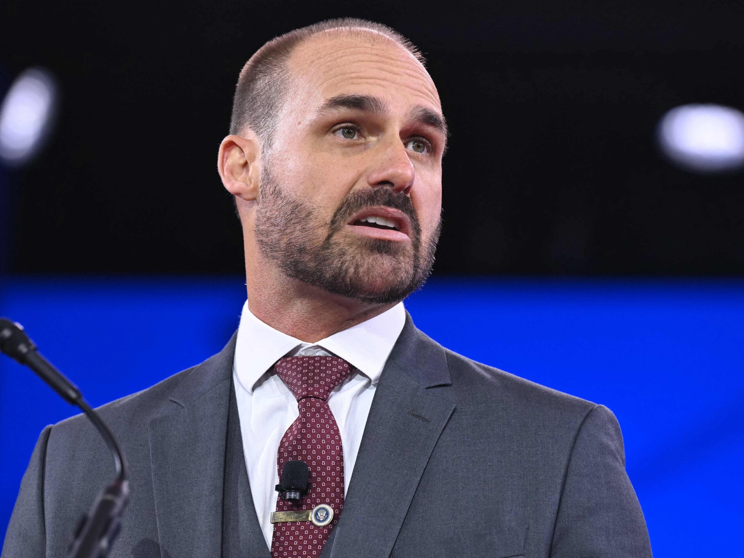 Motta barra indicação de Eduardo Bolsonaro como líder da minoria e deputado pode ser cassado