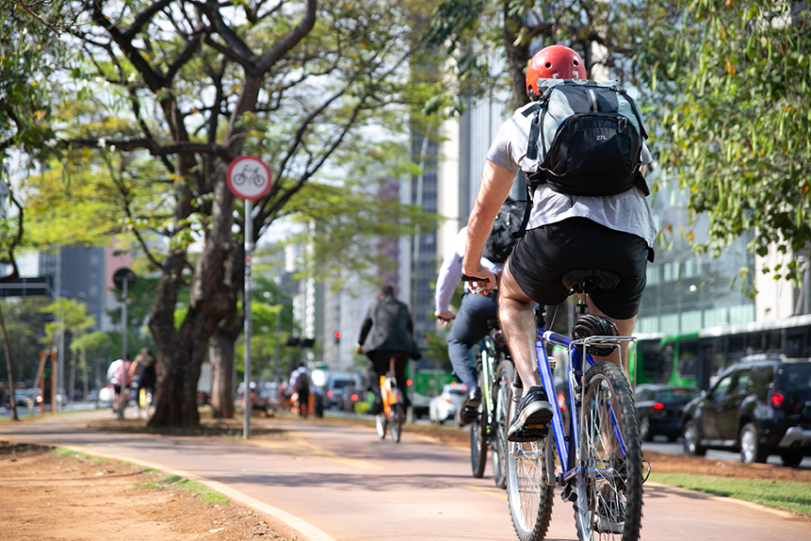 Deputados paranaenses querem mais bicicletas nas ruas