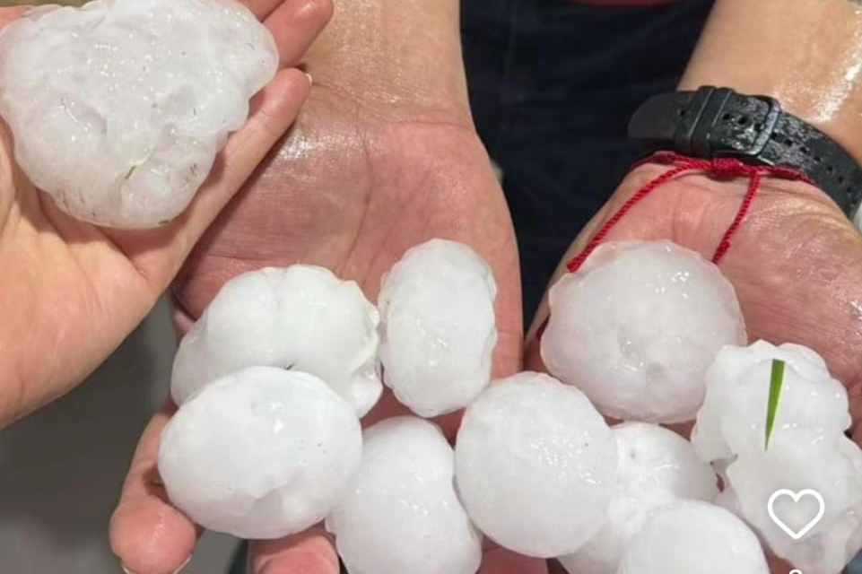 Tempestade de granizo atinge diversas cidades do Paraná e causa estragos