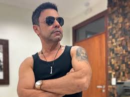 A situação de Zezé di Camargo